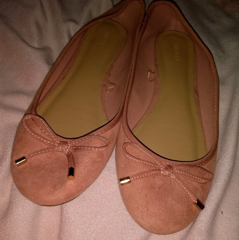 Forever 21 flats